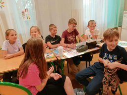 "Noc Bibliotek" Filii Bibliotecznej i biblioteki szkolnej w Chludniach - "Do dzieła!"   