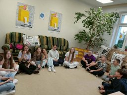 „Noc Bibliotek” Filii Bibliotecznej i biblioteki szkolnej w Chludniach – „Biblioteka (się) sprawdza"